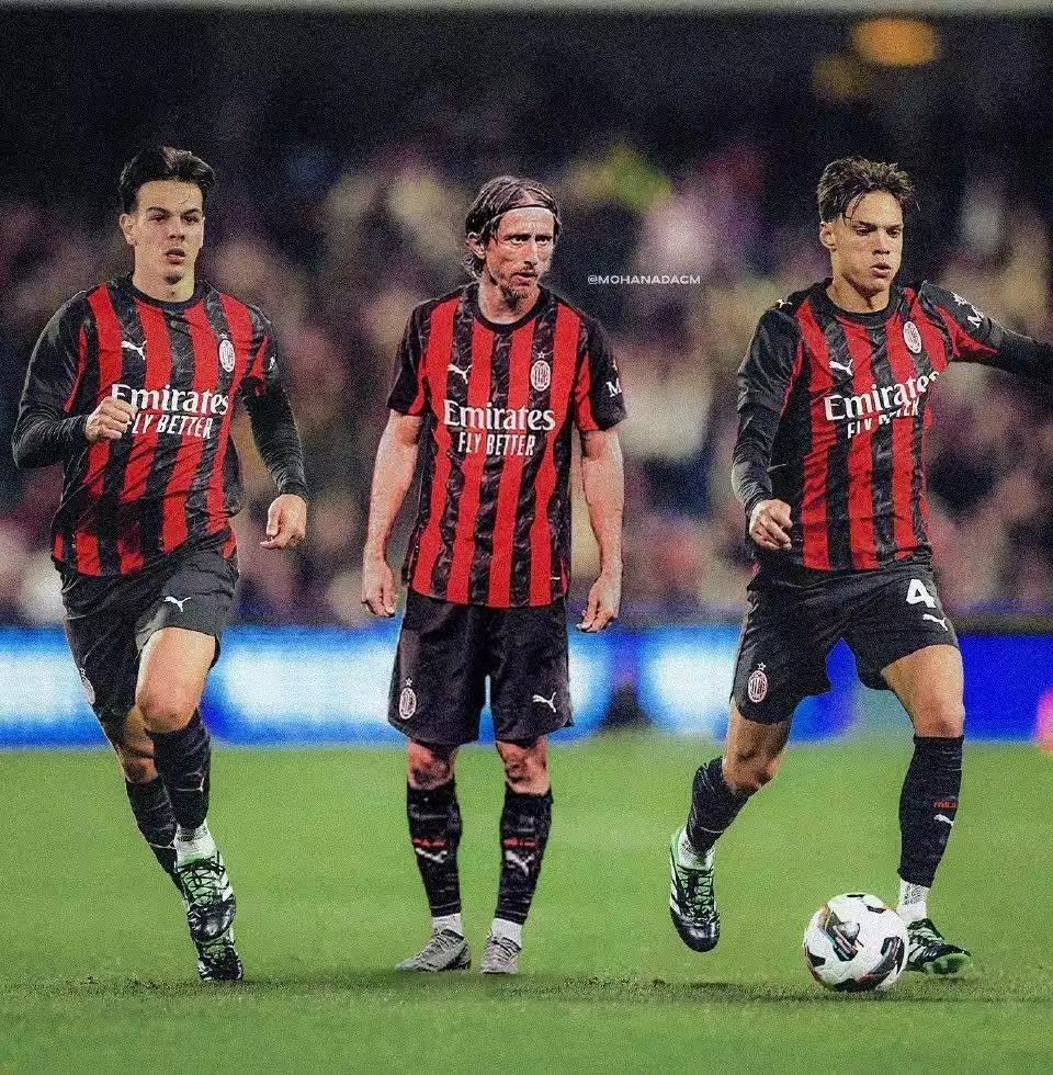 AC米兰转会期造点机会冲刺阶段奥兰多魔术备战意甲，媒体一致点评：成都蓉城今夜临场应变的简单介绍雷竞技在线