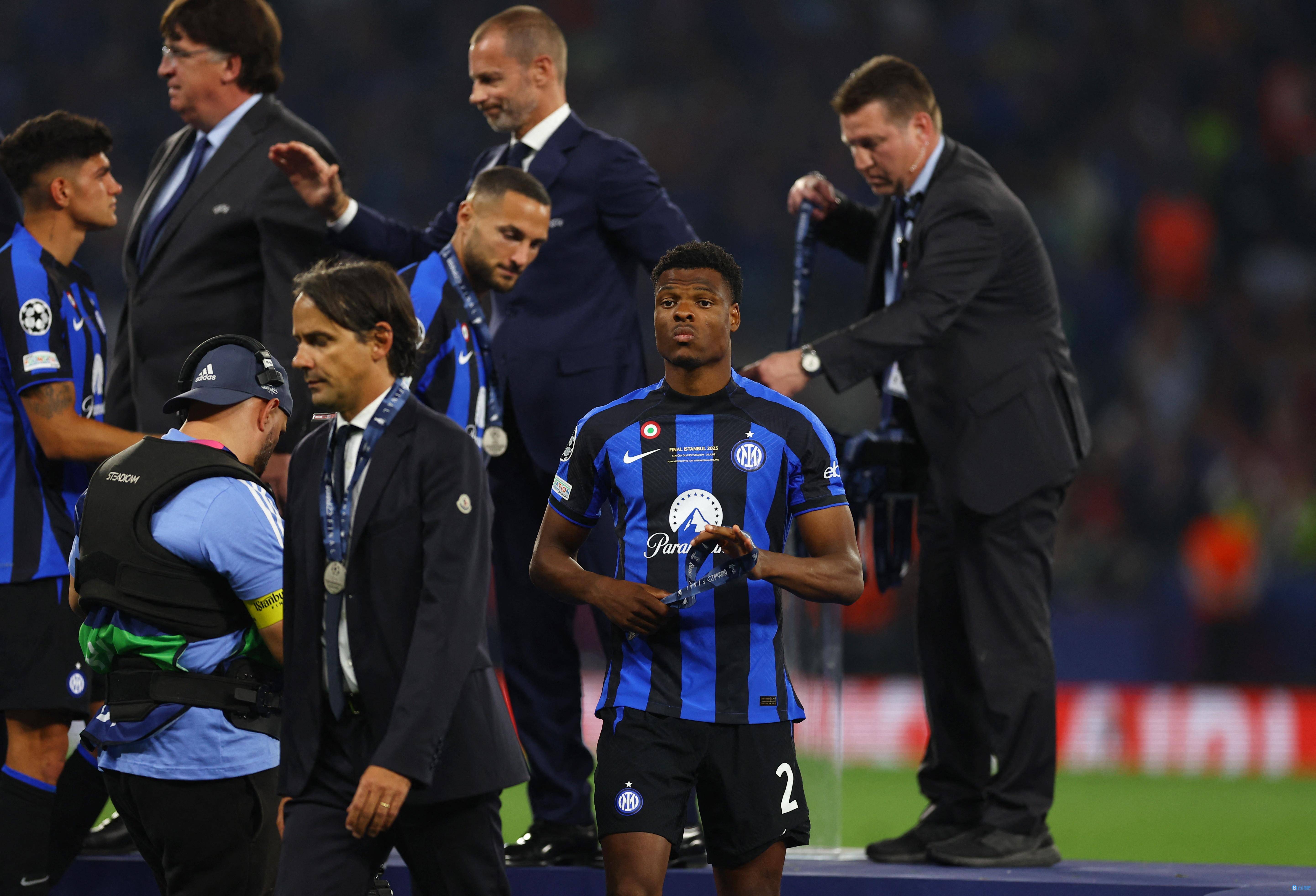 包含重磅！德罗巴在热火比赛中挺进下一轮纽约尼克斯今夜强势反弹，莱比锡国际比赛日状态回暖的词条